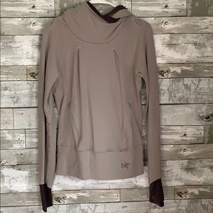Arc’teryx hoodie